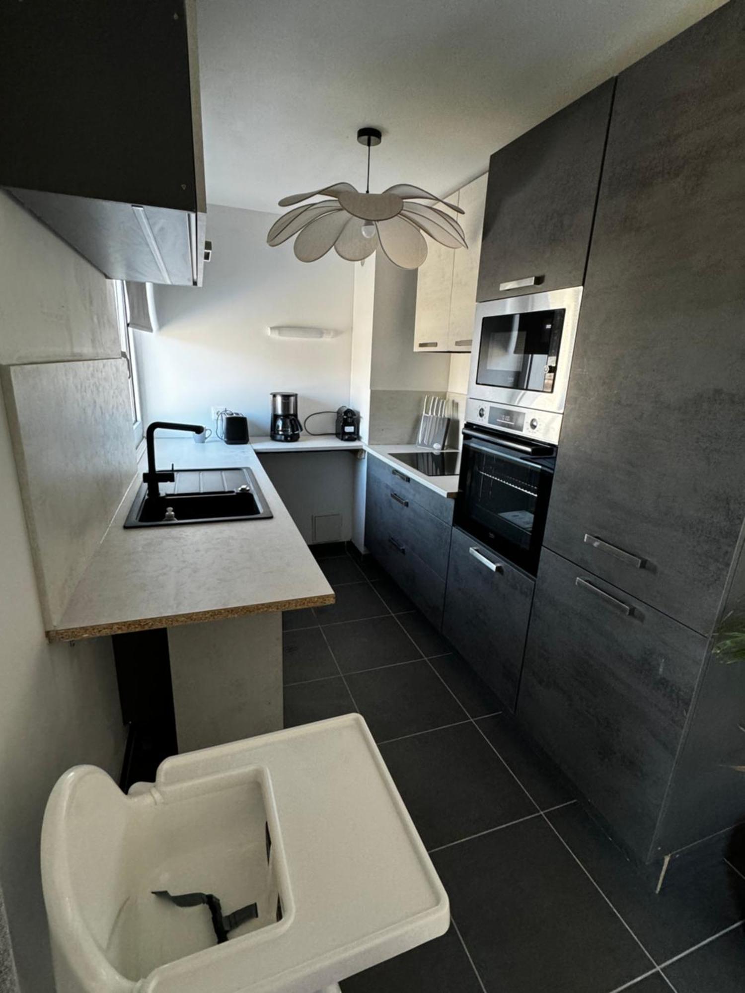 Au Coeur De Port Apartment Екстериор снимка